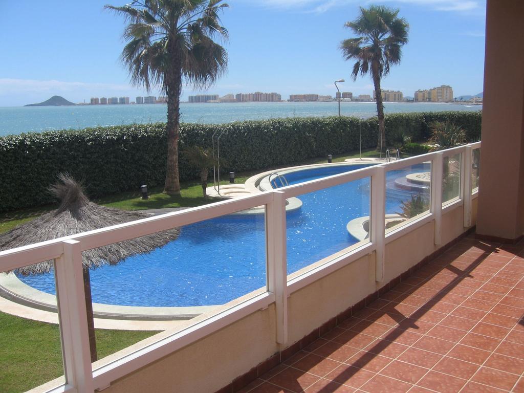 Apartamentos Punta Cormoran La Manga del Mar Menor Exteriör bild