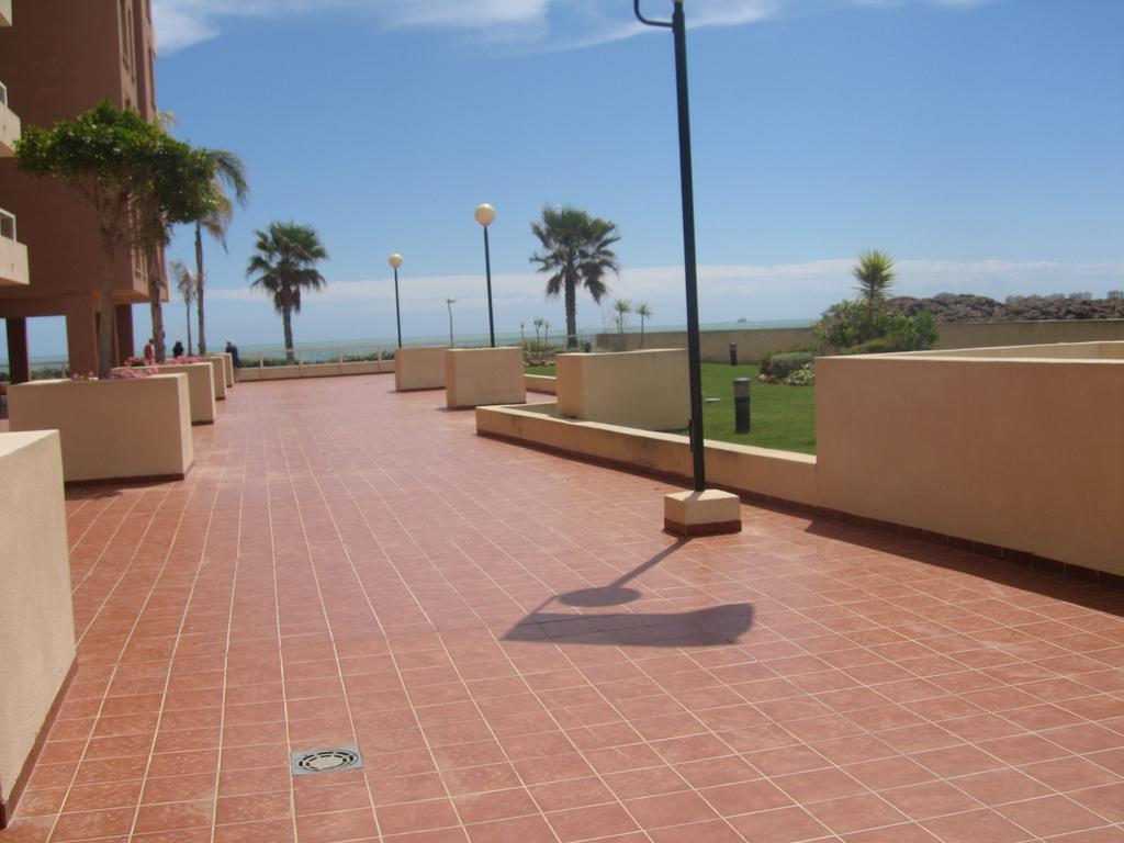 Apartamentos Punta Cormoran La Manga del Mar Menor Exteriör bild